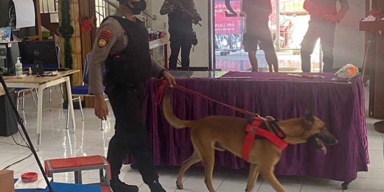 Antisipasi Gangguan Teror Saat Natal, Polisi Sterilisasi Gereja