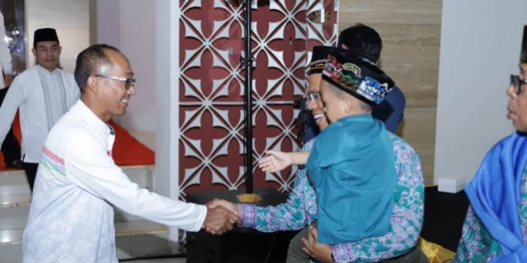 Kilang Cilacap Lepas 58 Jamaah Calon Haji