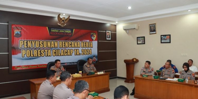 Polresta Cilacap Gelar Rapat Penyusunan Renja TA 2024