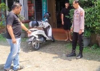 Pesta Miras Pungkasané Maut, Wong Lanang Mati Dikeroyok